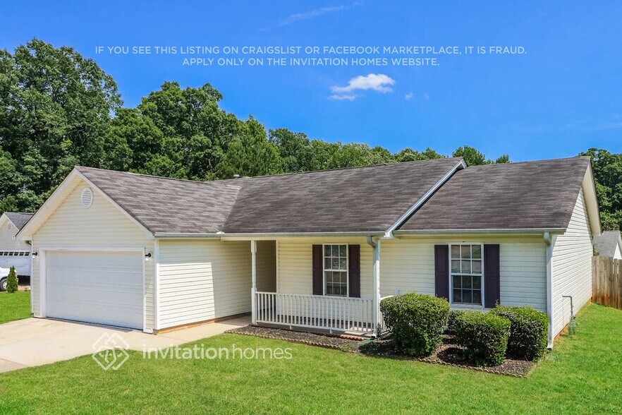 Building Photo - 470 Amelia Grove Ln SE