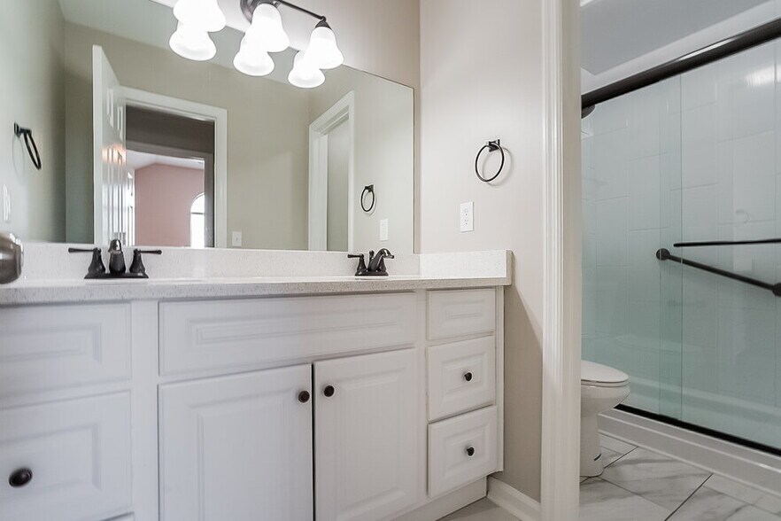 Building Photo - 206 Babe Ruth Cove