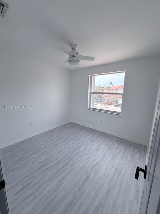 Building Photo - 15102 NW 7th Ct