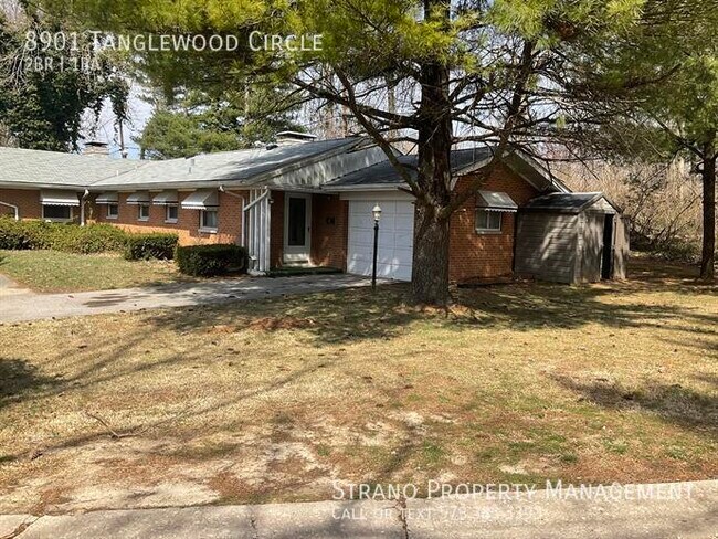 Building Photo - 8901 Tanglewood Cir