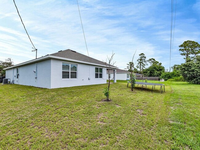 Building Photo - 1048 Adalia Terrace