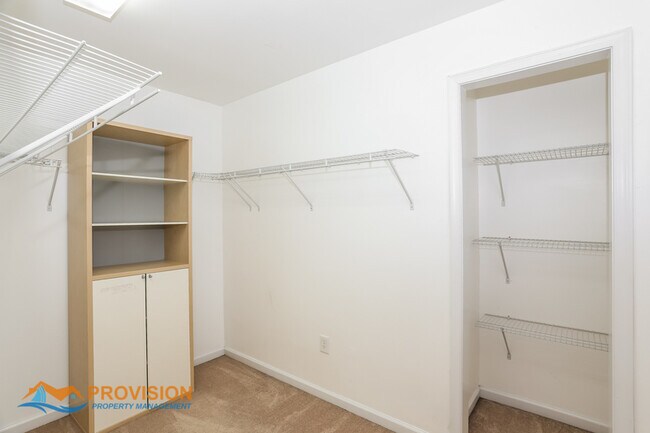 Building Photo - 3025 Rock Dr