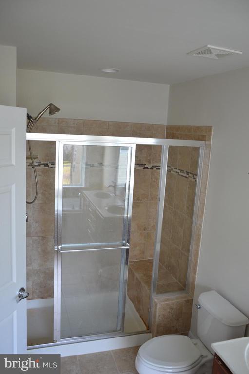 Building Photo - 3059 Waterloo Ln
