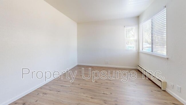 Building Photo - 1625 Robinson St