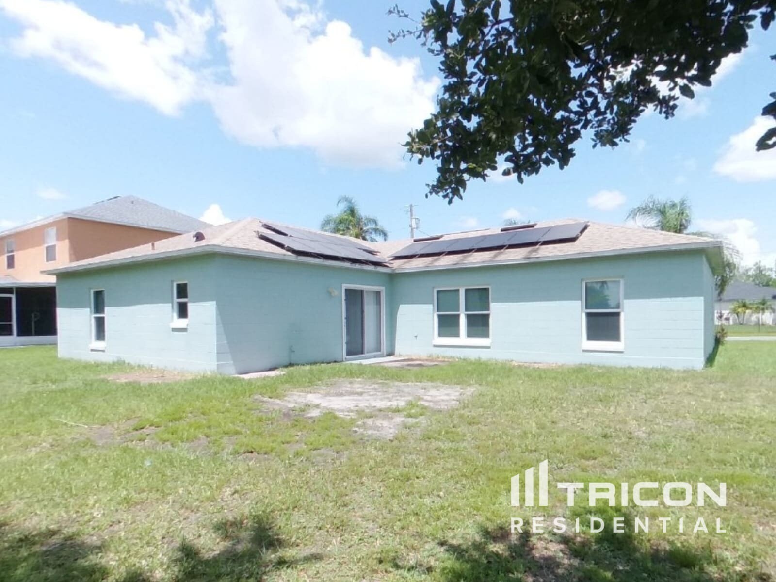 Building Photo - 853 Jarnac Dr