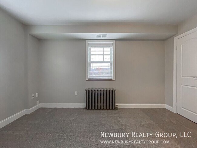 Building Photo - 104 W Steuben St