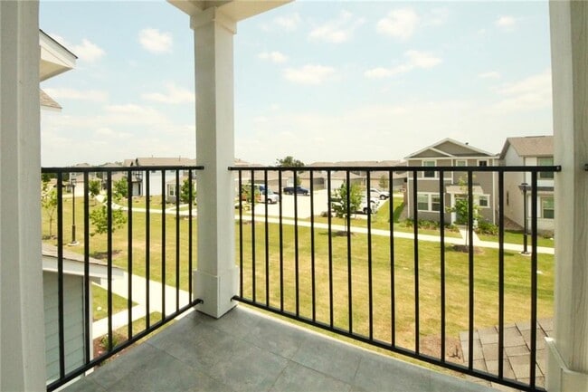 Building Photo - 2020 Arendale Dr