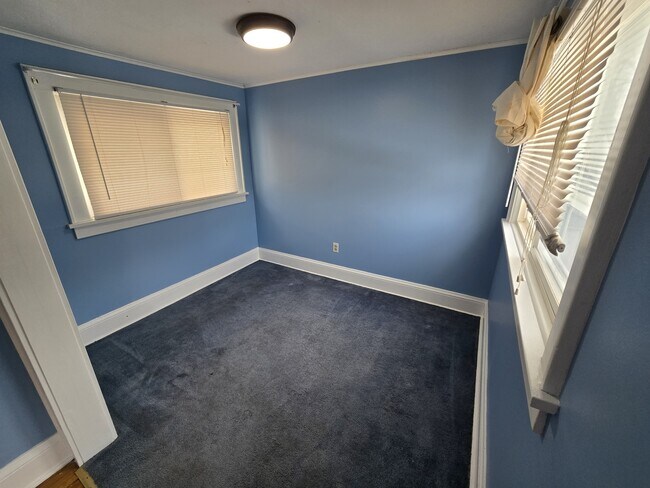 Building Photo - 232 Nichols Ave