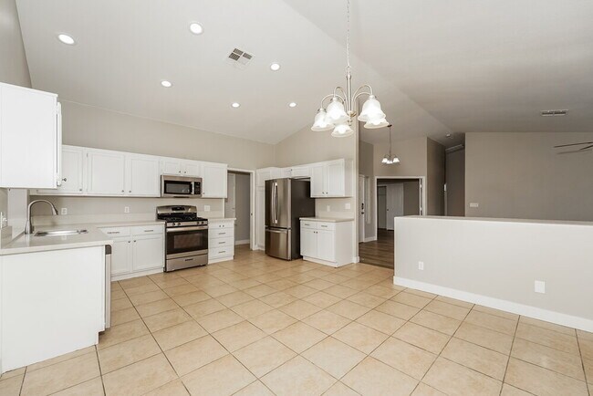 Building Photo - 4234 Inglewood Point St