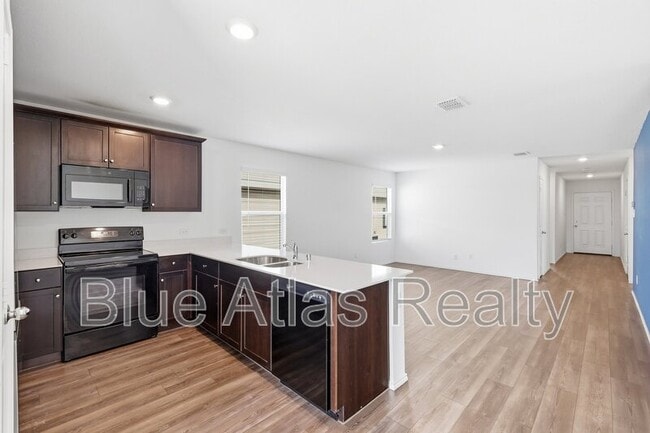 Building Photo - 510 Olmstead Dr