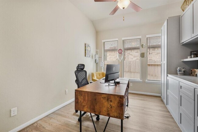 Building Photo - 31819 Harmony Heights Ln