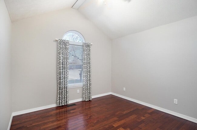 Building Photo - 3891 S Hillsdale Ave