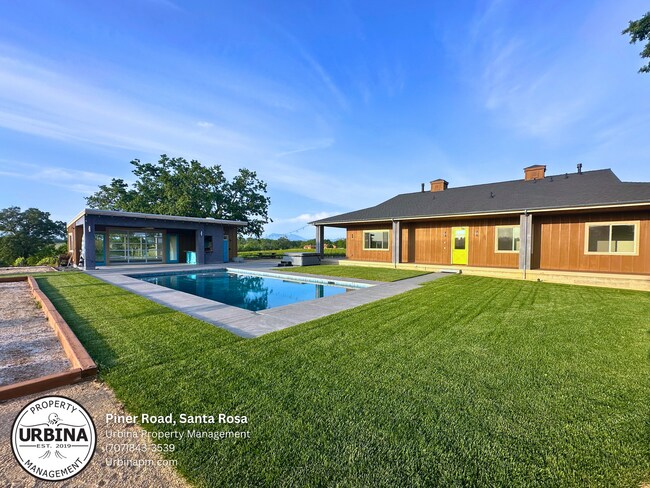 Building Photo - Luxury Vineyard Retreat with Pool, Cabana ...