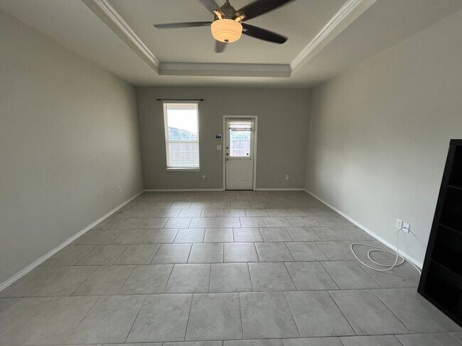 Building Photo - 12146 Matador Ranch