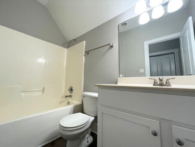 Building Photo - PRE-LEASING FOR AUGUST 9TH,  2026!