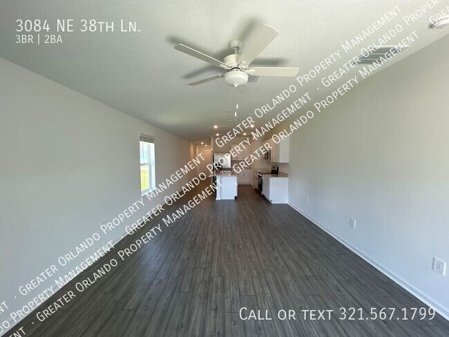 Building Photo - 3084 NE 38th Ln