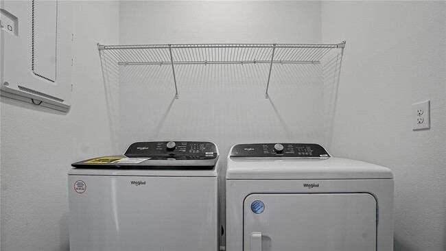 Building Photo - 2398 Addalia Aly