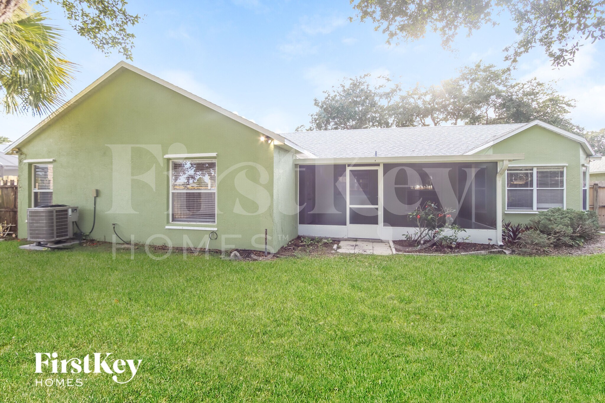 Building Photo - 3576 Egret Dr
