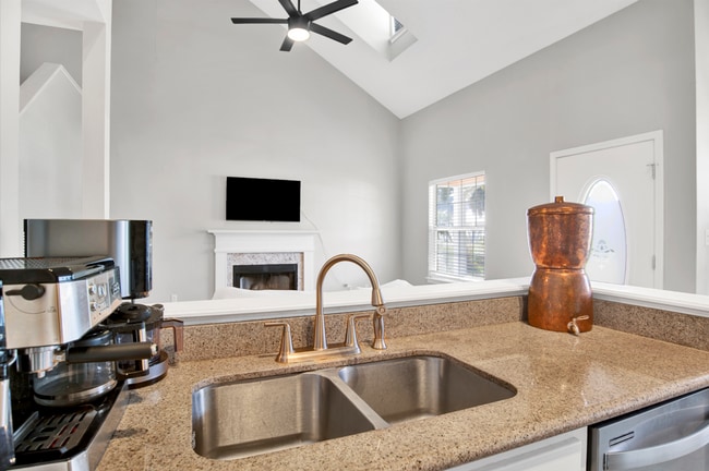 Building Photo - Innerarity Point Living at an Affordable Cost!