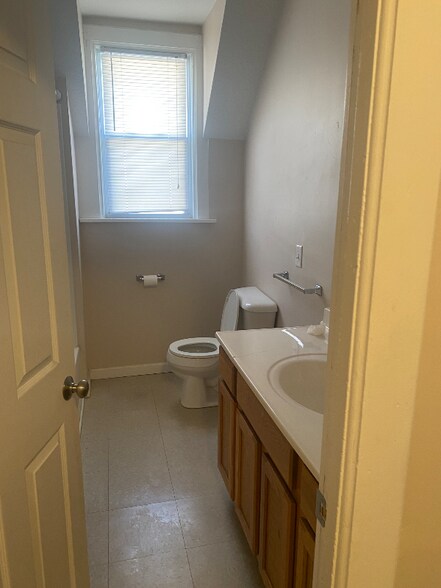 Building Photo - 1207 Garrison St