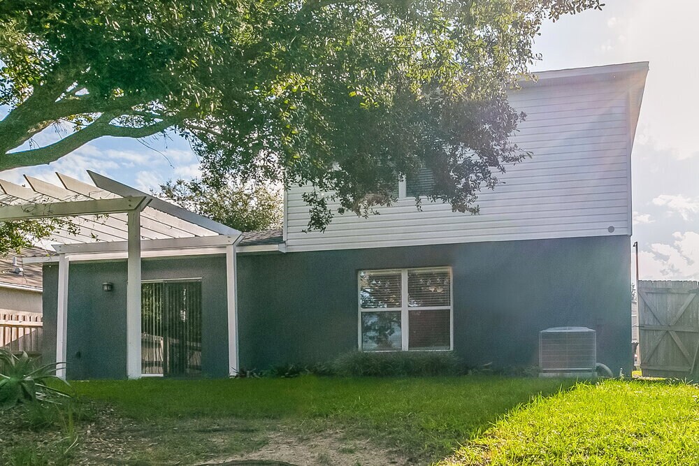 Building Photo - 3031 Elbib Dr