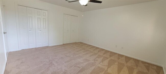 Building Photo - 1218 Sugar Creek Blvd