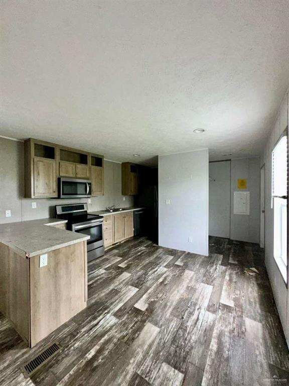 Building Photo - 22516 N Val Verde Rd