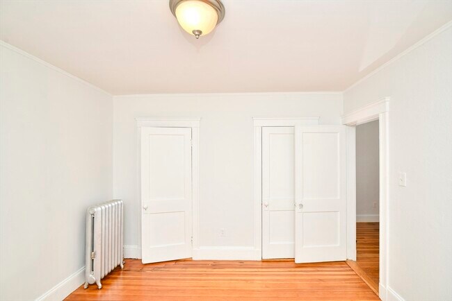 Building Photo - 21 Shafter St