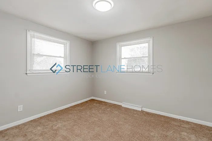 Building Photo - 2608 Marsha Dr