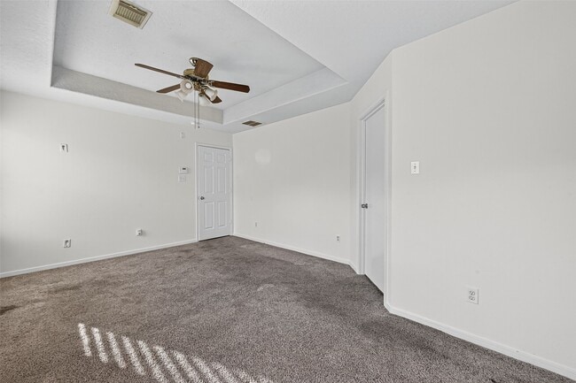 Building Photo - 19439 Hillside Springs Cir