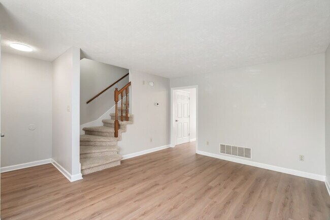 Building Photo - 4051 Heather Ct NW