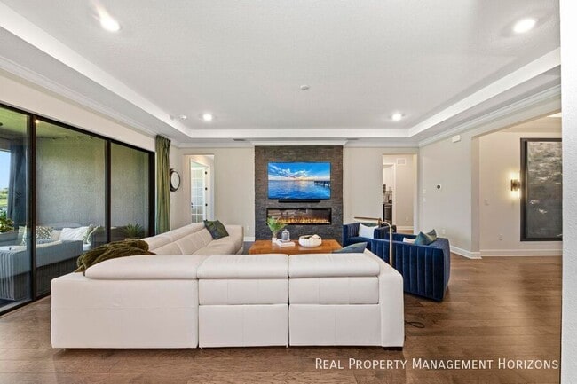 Building Photo - 4430 Pond Brk Ct
