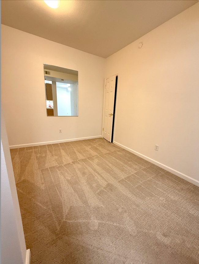 Building Photo - Parc Crossing 1 Bed 1 Bath Unit in Mountai...