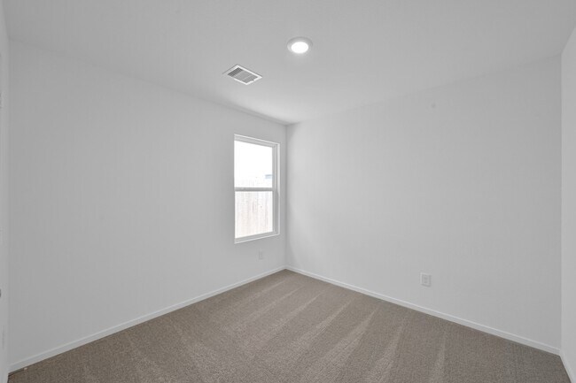 Building Photo - 31346 Black Cherry St