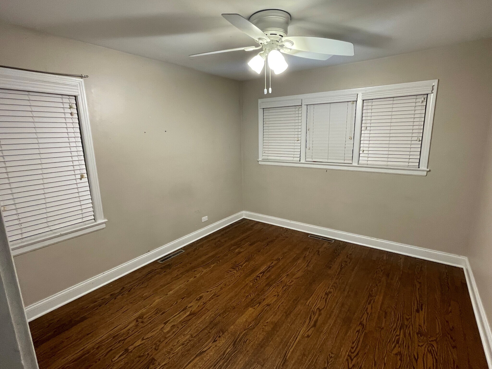 Building Photo - 111 S Lorraine Rd