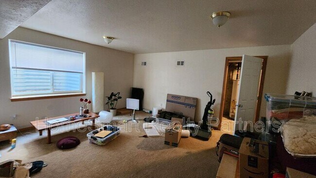 Building Photo - 508 Ridge Ave