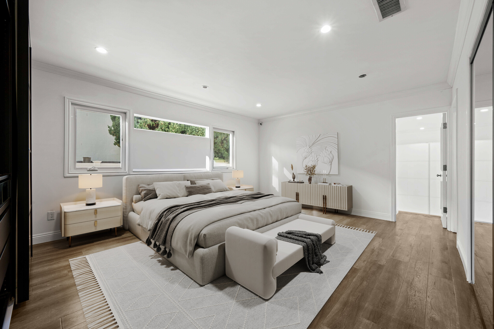 Building Photo - 1621 Hi Point St