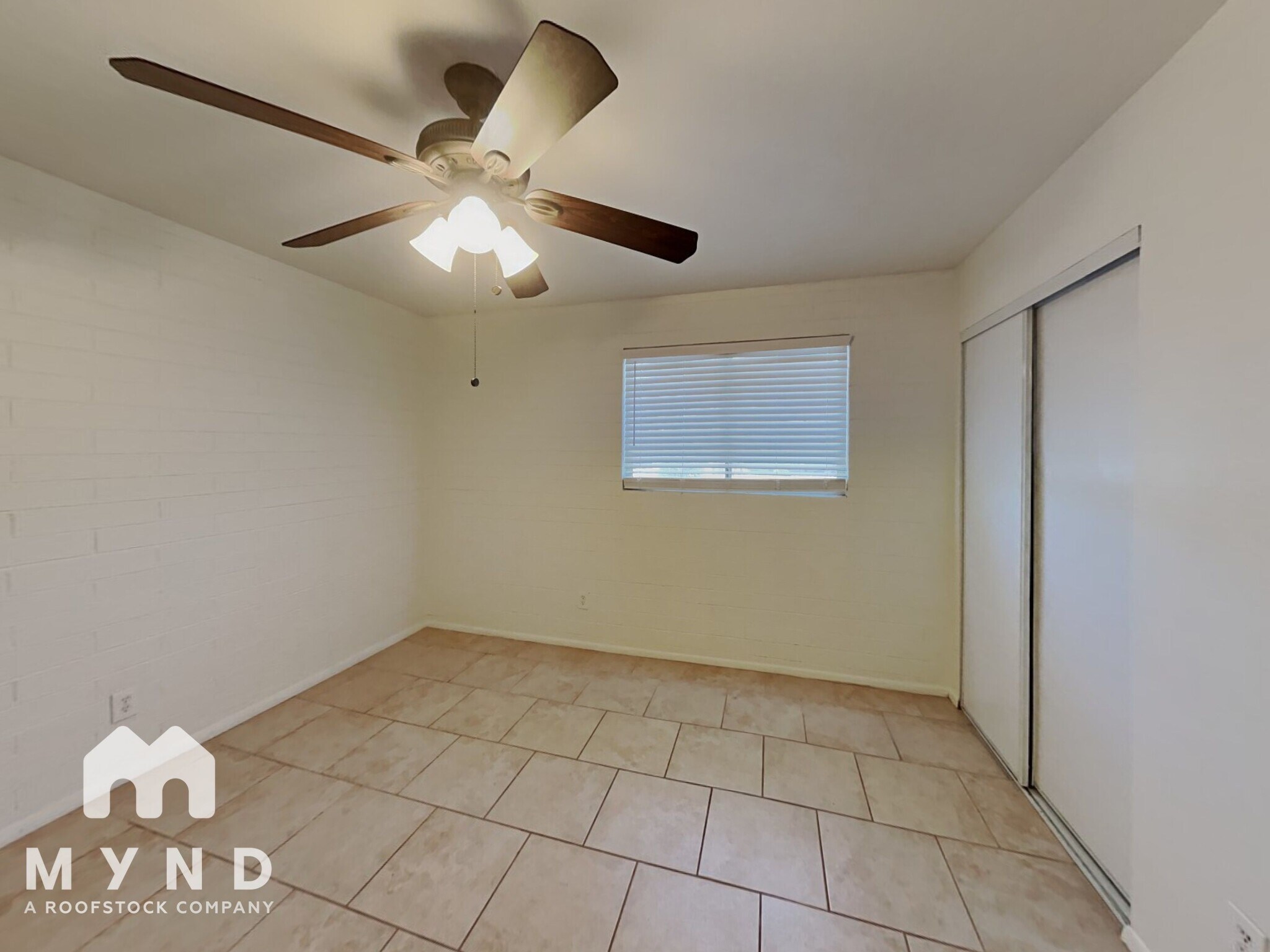 Building Photo - 5619 N 61st Cir