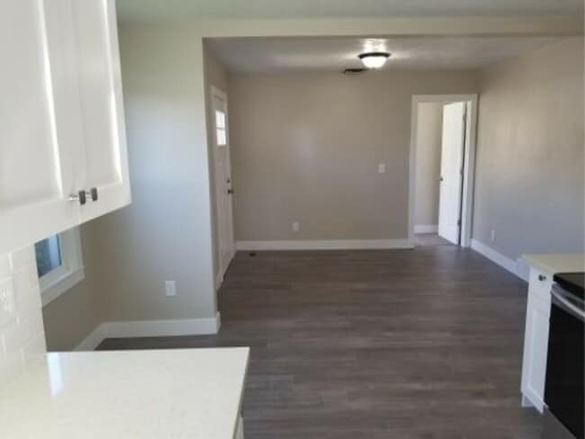 Building Photo - Lovely 2 Bed/2 Bath Home