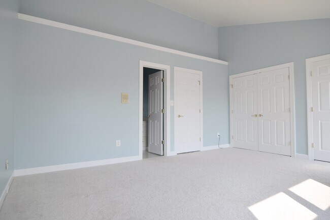 Building Photo - 3728 Huntley Meadows Ln
