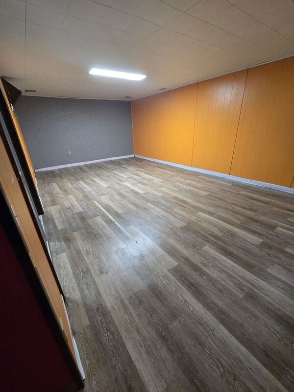 Building Photo - 4656 Ensign Ave N