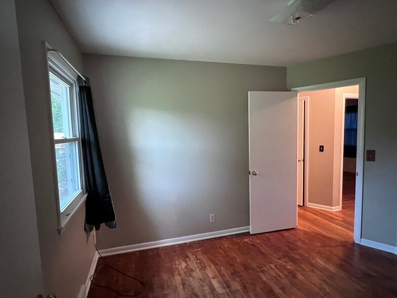 Bedroom 3 - 8120 Burdette St