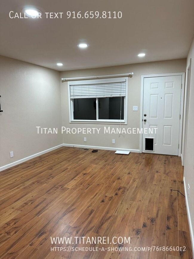 Building Photo - 7227 Camel Rock Way