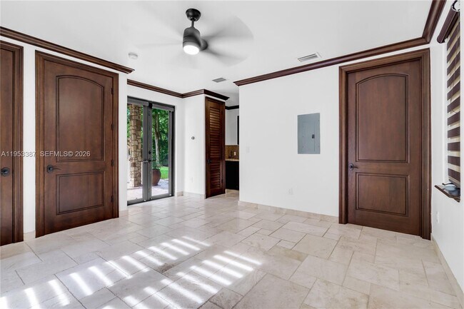 Building Photo - 9801 SW 60th Ct