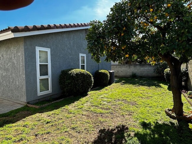 Building Photo - DON'T MISS OUT! HOME AVAILABLE BEGINNING OF MAY