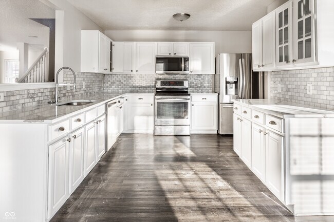 Building Photo - 12703 Courage Crossing