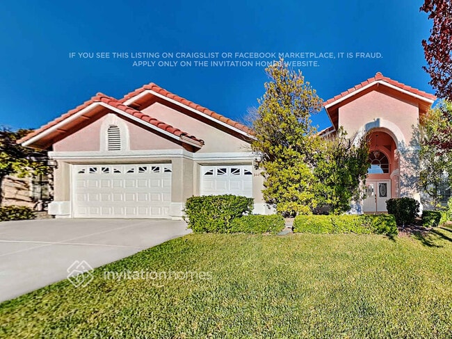 Building Photo - 1445 Castle Crest Dr