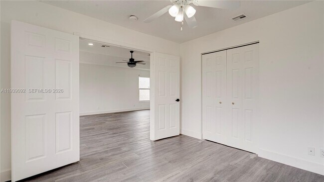 Building Photo - 7109 Walden Pond Ct