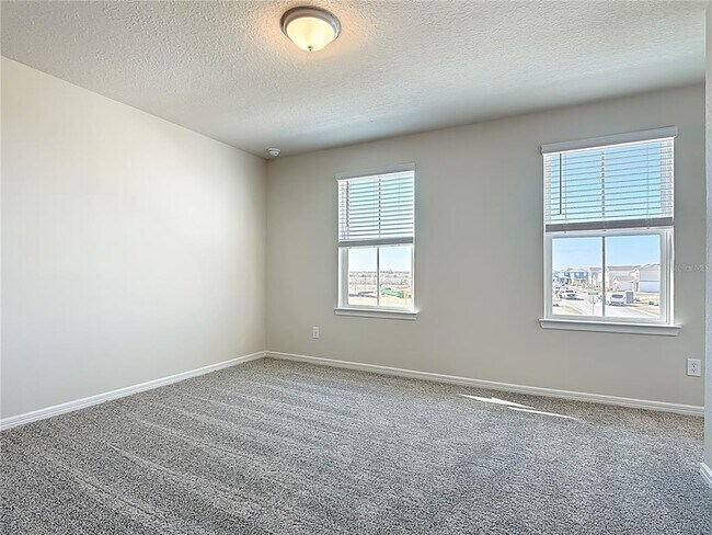 Building Photo - 2233 Southbury Dr