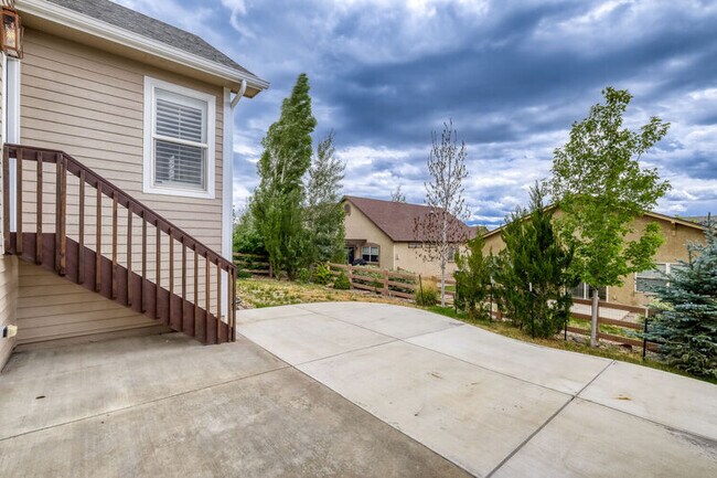 Building Photo - 5839 Yancey Dr